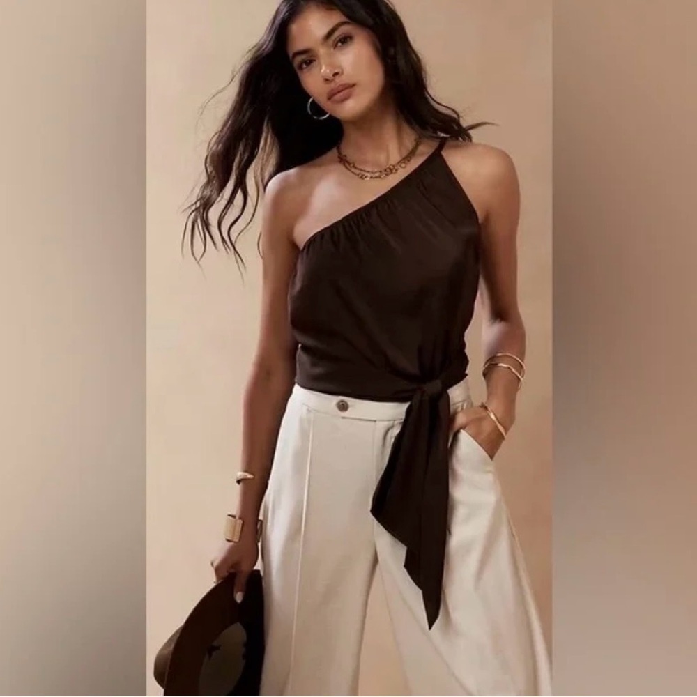 New Banana Republic Dark Brown Satin One Shoulder Tie Top Size Medium